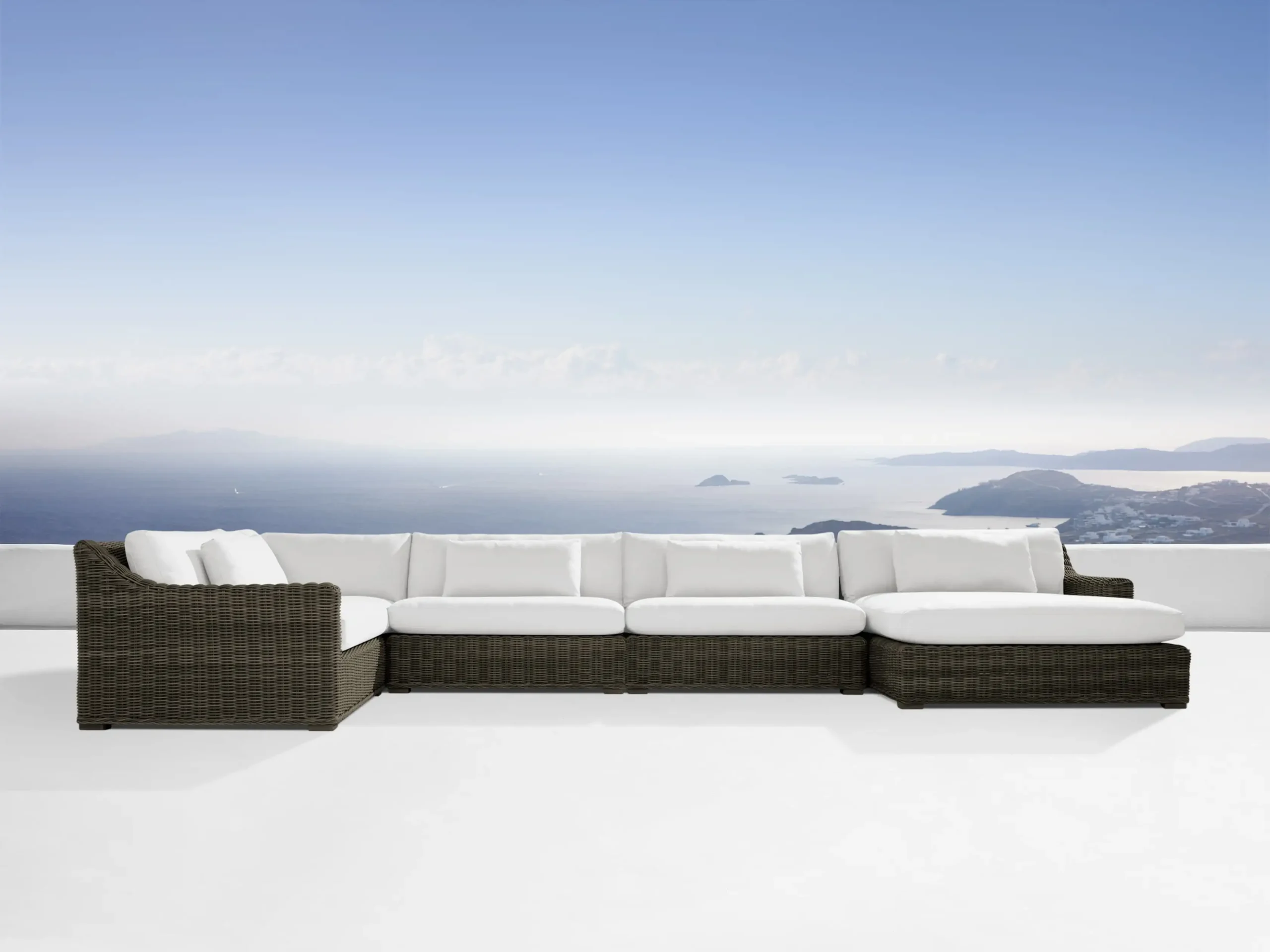Belladomi Outdoor Three Piece Sectional in Starboard Snow